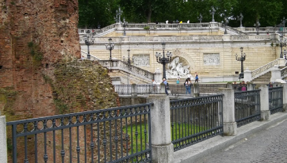 Omicidio a Bologna: militari dell'Esercito fermano presunto killer