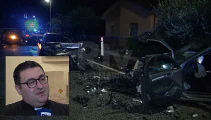 Violento frontale in strada Cantelli: il Parroco di Serravalle in rianimazione a Cesena [fotogallery]