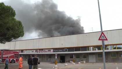 Incendio al Gros: in fumo azienda di abbigliamento