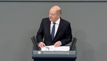 Governo tedesco in crisi: Scholz licenzia il ministro delle Finanze. L'opposizione chiede le sue dimissioni