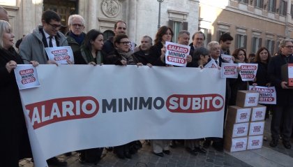 Opposizioni in piazza per il salario minimo: "In Italia 4 milioni di lavoratori poveri"