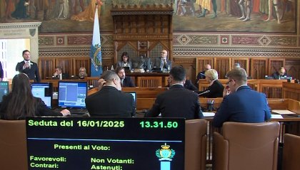 Ok unanime alla Commissione per le riforme istituzionali; dibattito acceso sui vertici ISS