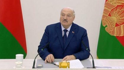 Bielorussia, exit poll: Lukashenko rieletto con l'87,6%