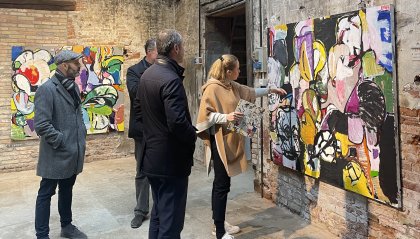 Visita del Segretario di Stato Teodoro Lonfernini al Padiglione della Repubblica di San Marino in occasione della chiusura della Biennale d’Arte di Venezia 2024