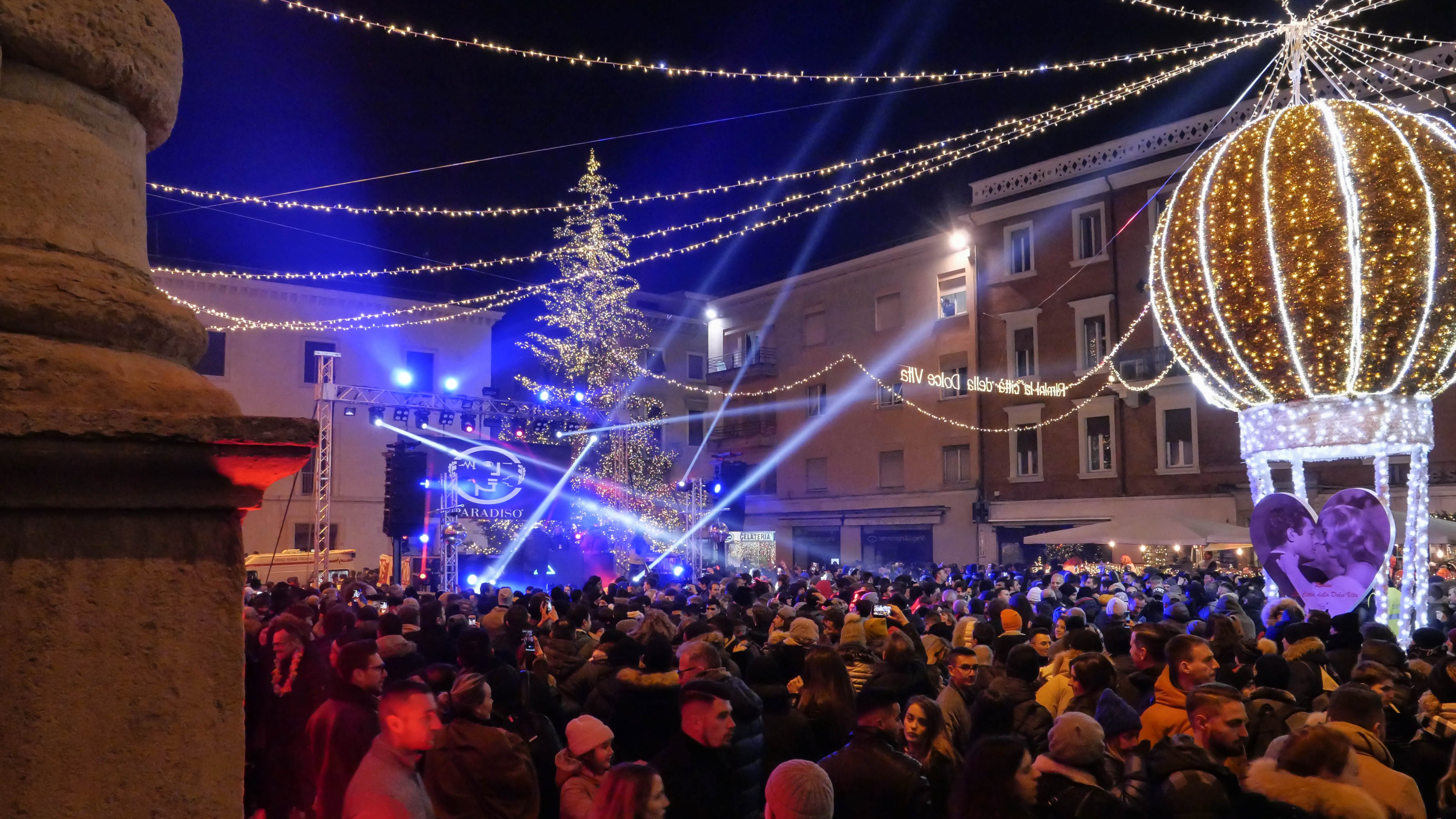 Capodanno Rimini: "abbattuto Ogni Primato Di Pubblico"